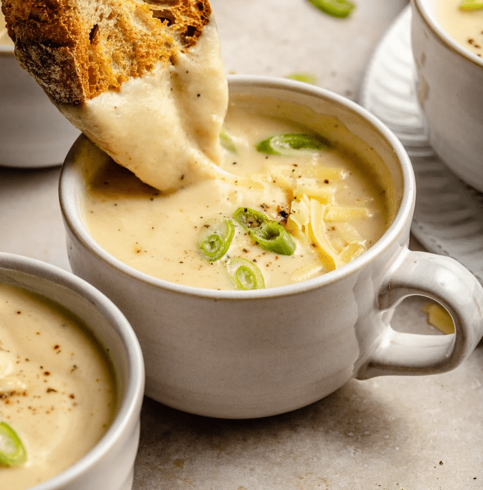 Roasted Cauliflower Soup 2