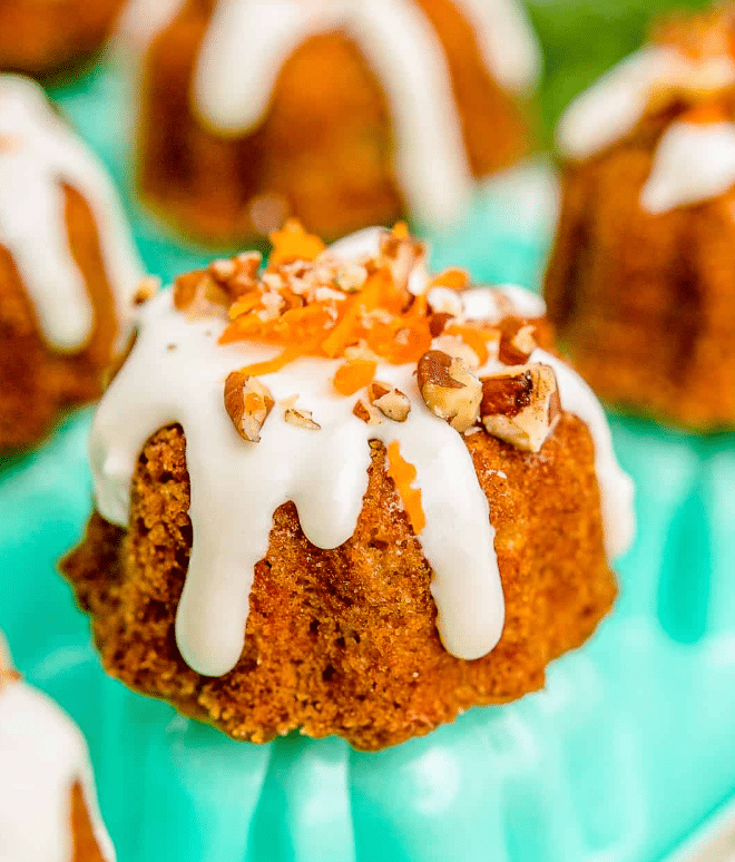 Mini Bundt Cakes 12
