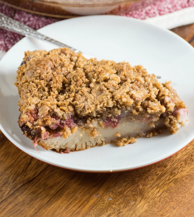 Irresistible Rhubarb Crisp