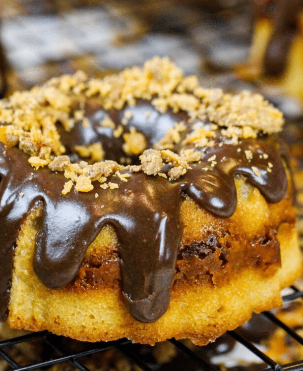 Petite Bundt Cake 3