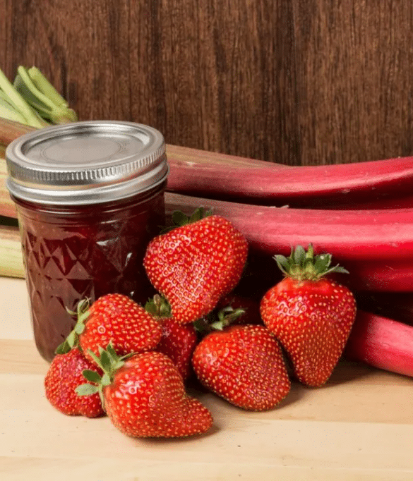 Strawberry Rhubarb Jam 1